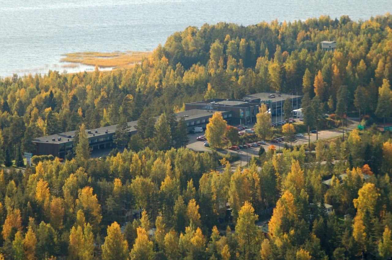 Hotel & Tallukka *
